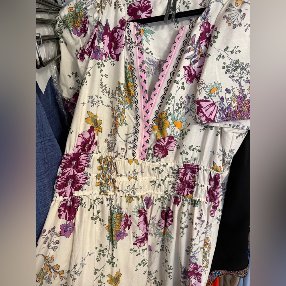 The Somerset Maxi Dress Light Purple - Picture 3 of 7